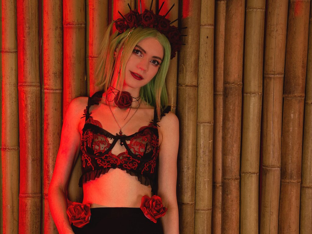 HelenaHarmon's Webcam 